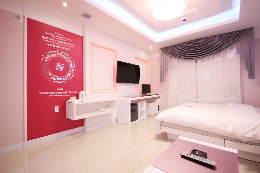 Dome Hotel Kvangdzsu Kültér fotó