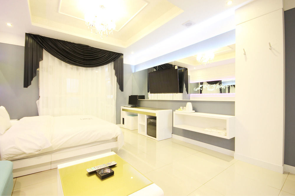 Dome Hotel Kvangdzsu Kültér fotó