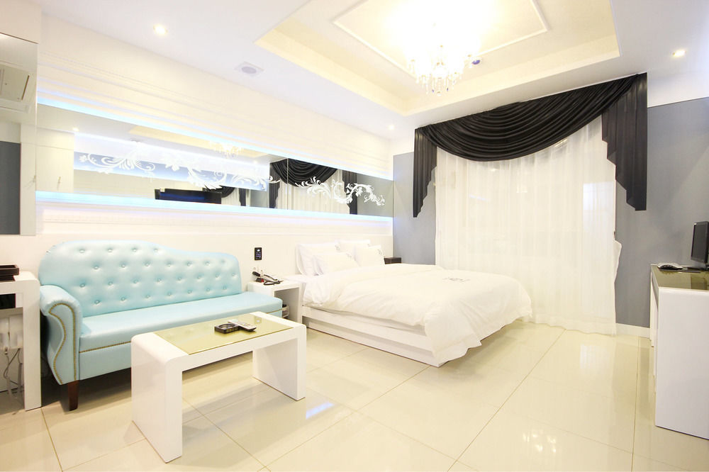 Dome Hotel Kvangdzsu Kültér fotó