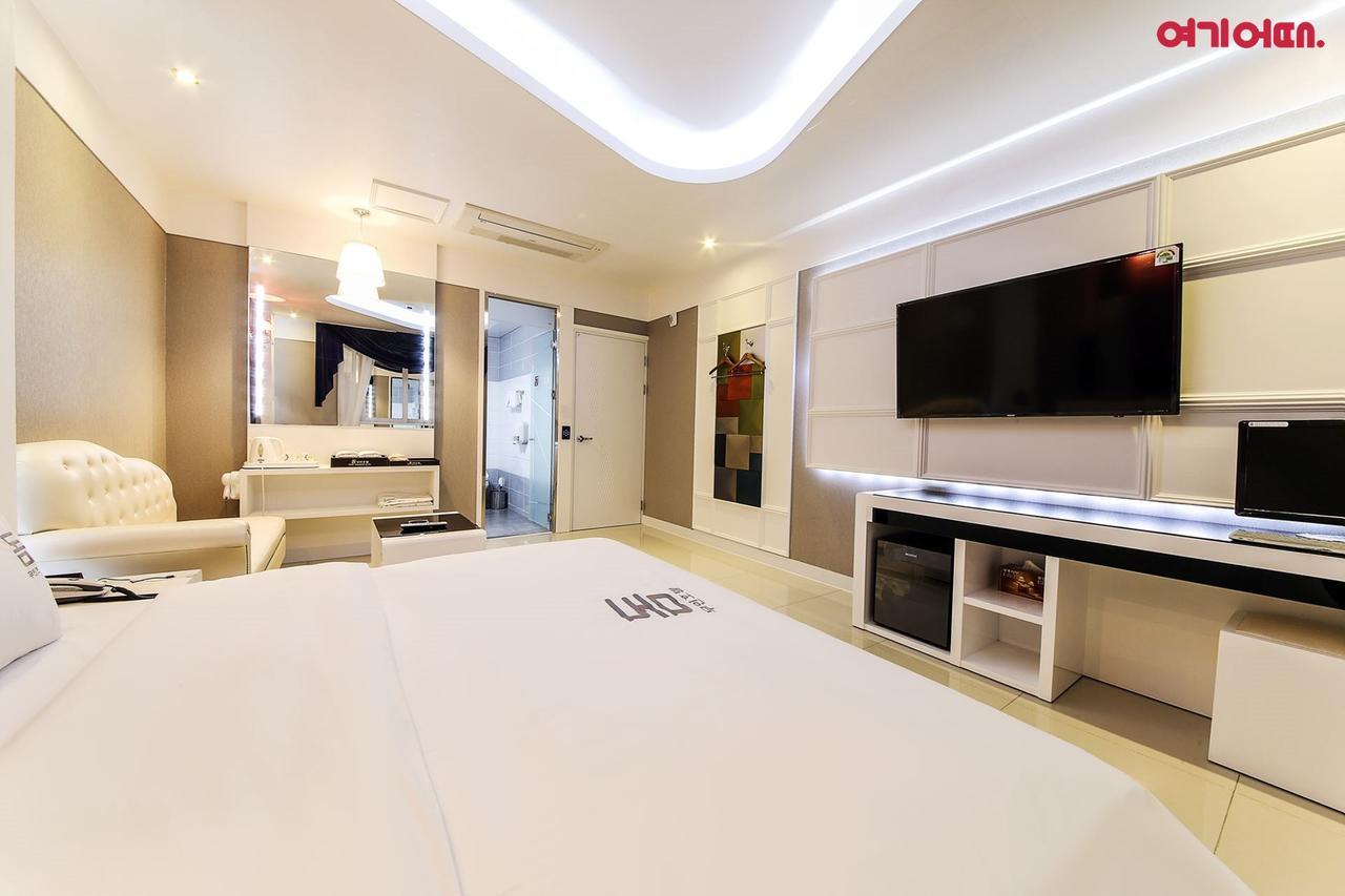 Dome Hotel Kvangdzsu Kültér fotó